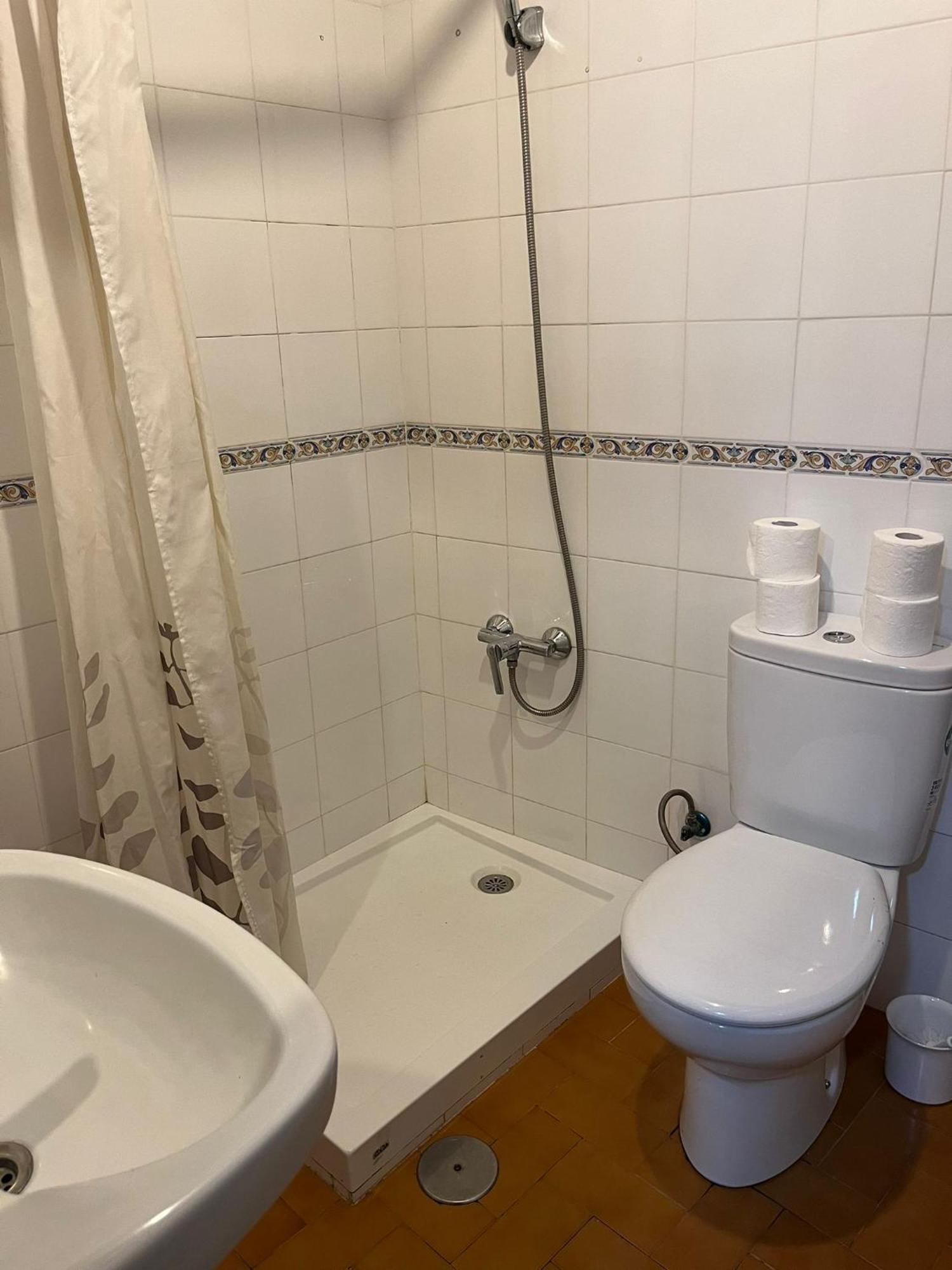 Ristbe Rooms Madrid Extérieur photo